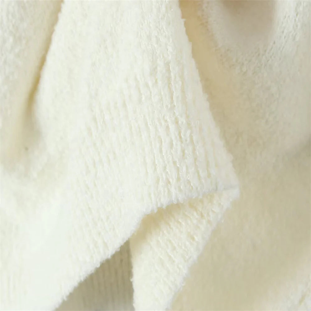 White Elegant Knit Set