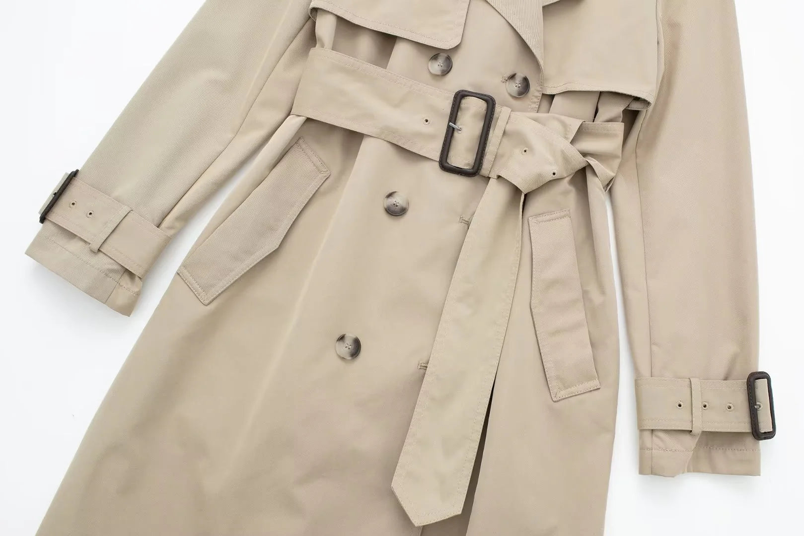 Beige Trenchcoat
